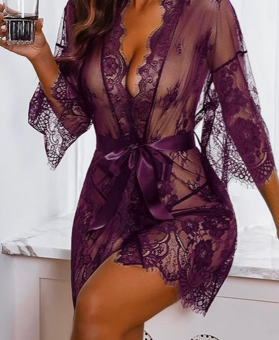 Berry Brûlée Lace Robe