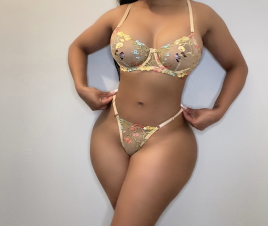 "Honey Nut" Lace Set